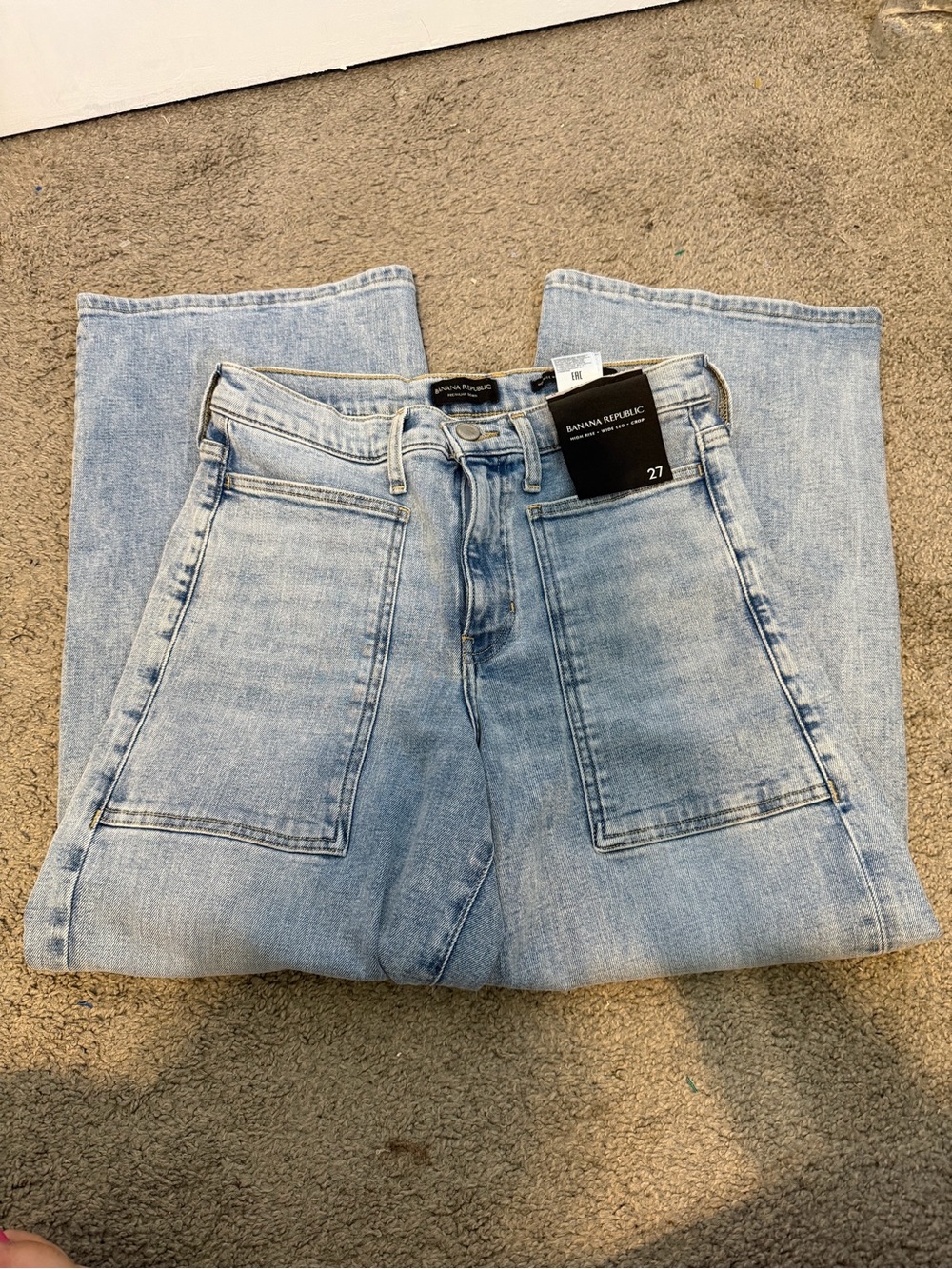 Banana Republic Pale Blue Straight-Leg Women’s Jeans